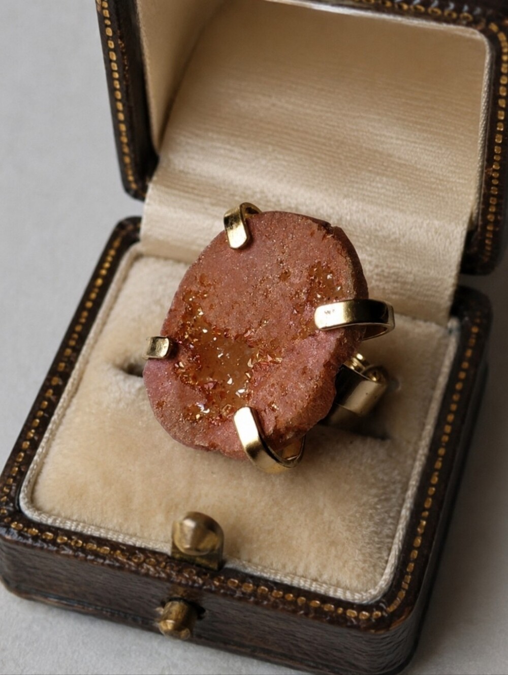 Light Salmon Druzy Stone Rock Crater Vintage Ring Old Stock Gold Flecks